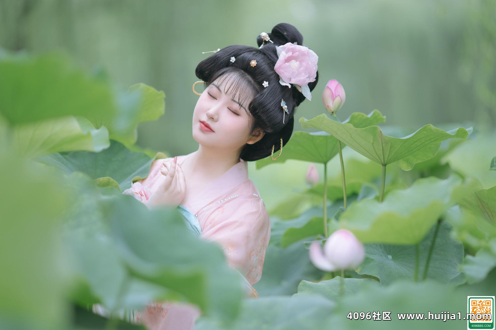 荷韻唐風 子小浔 (28P)