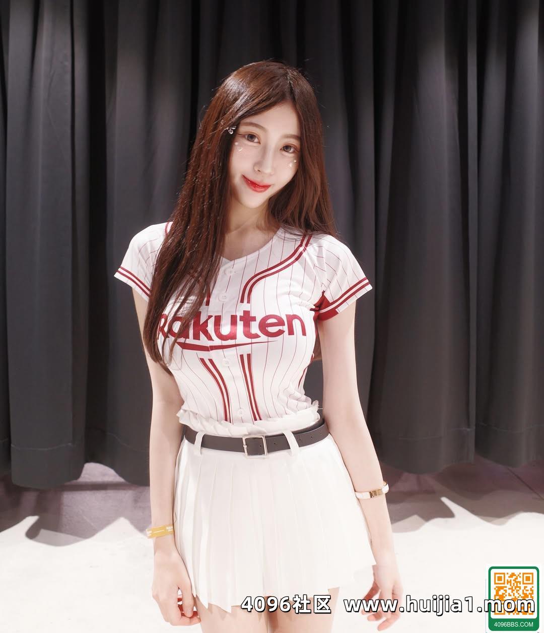 「珊迪 31 」天使笑顏、魔鬼身材讓人看了有一股慾望 (10P)