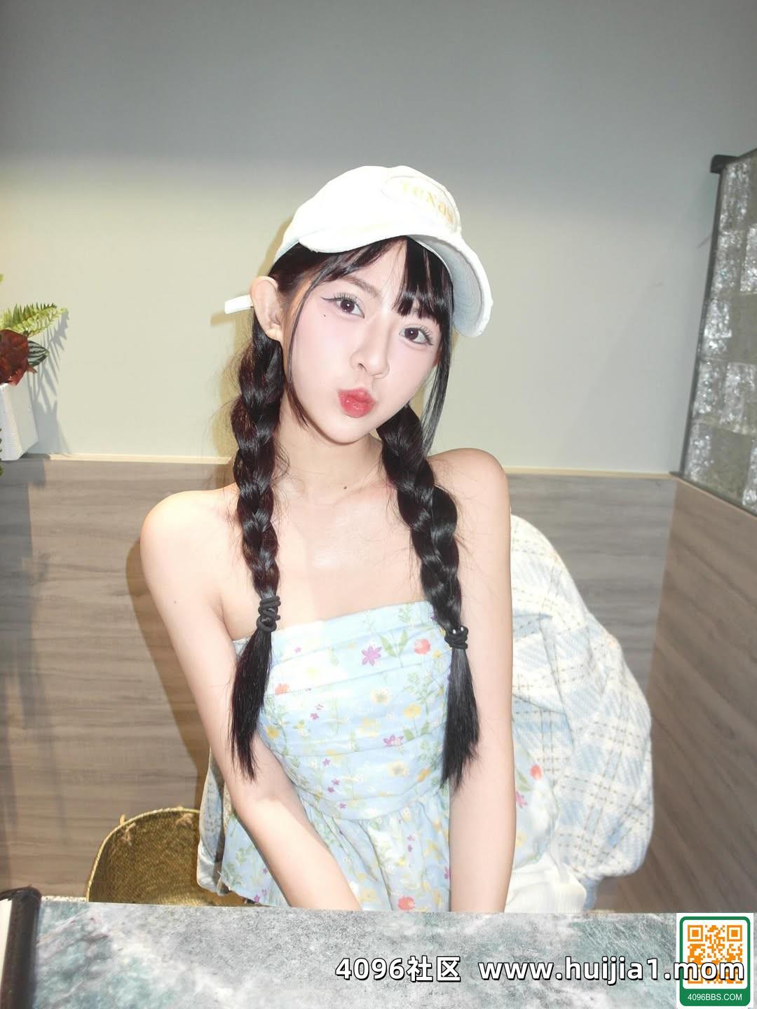 「又心」亮眼外型加上姣好身材讓人越看越著迷 (10P)