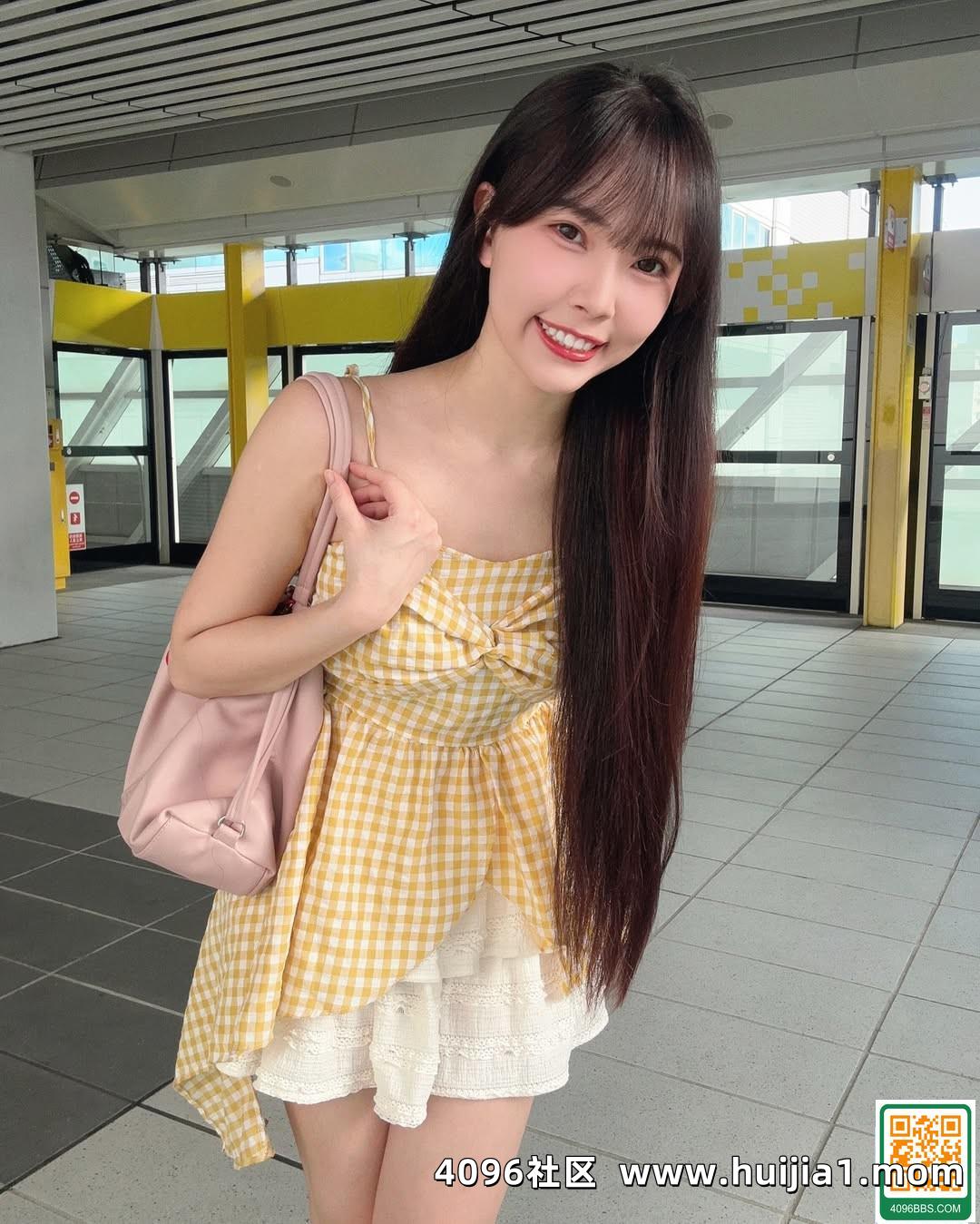 「Kiyomi 玹玹」可愛容顏搭配誘人曲線 (10P)