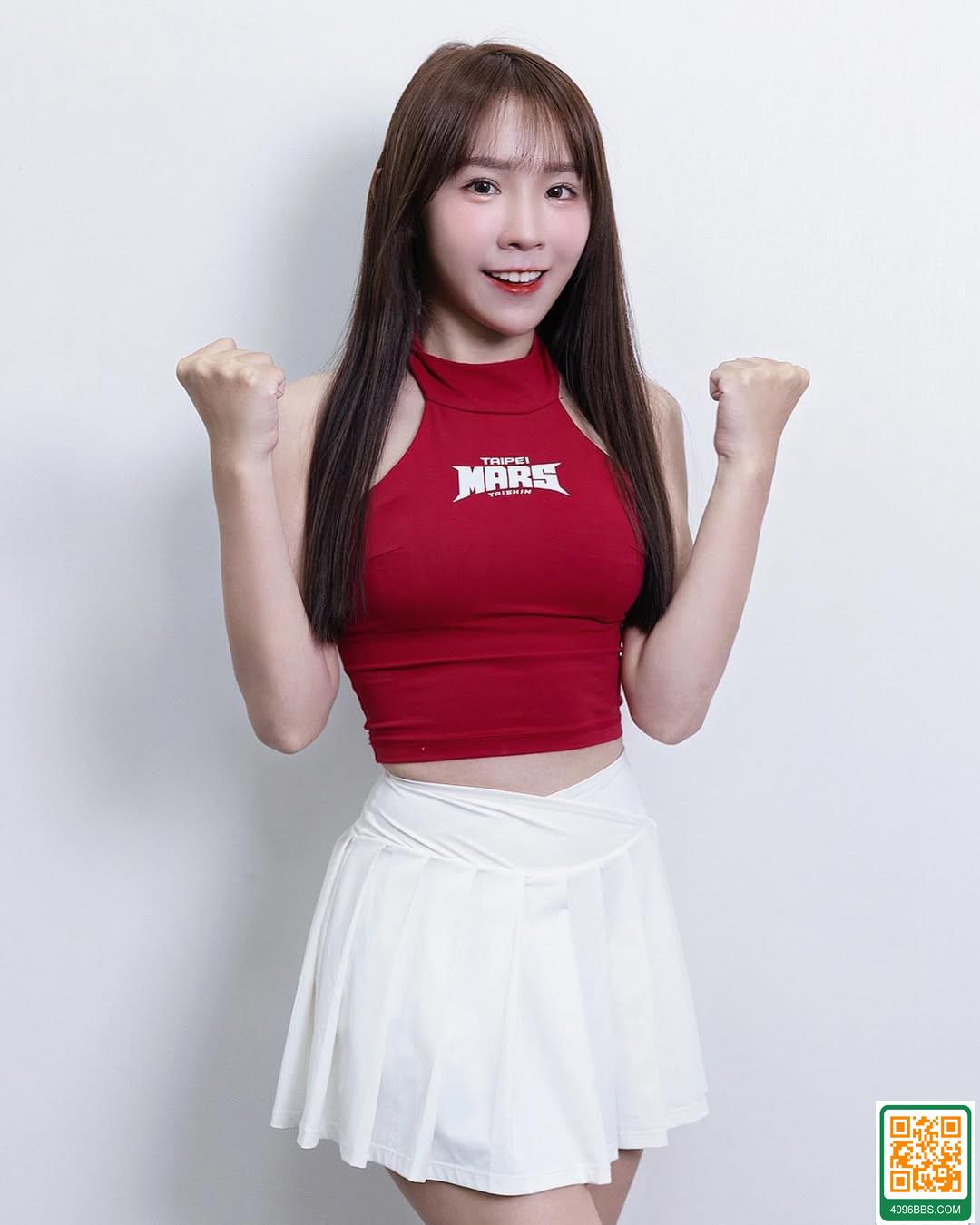 小隻馬「講薑」一個眼神就足以勾魂讓人跟著走 (10P)