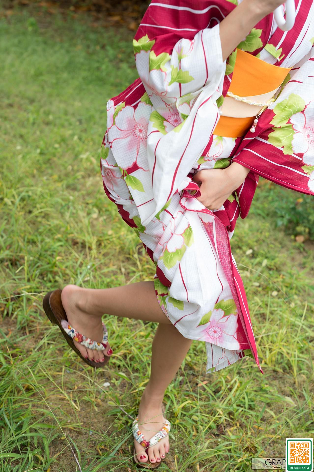 [湊莉久] 飽滿乳量溢出 姣好身材不藏了 (30P)