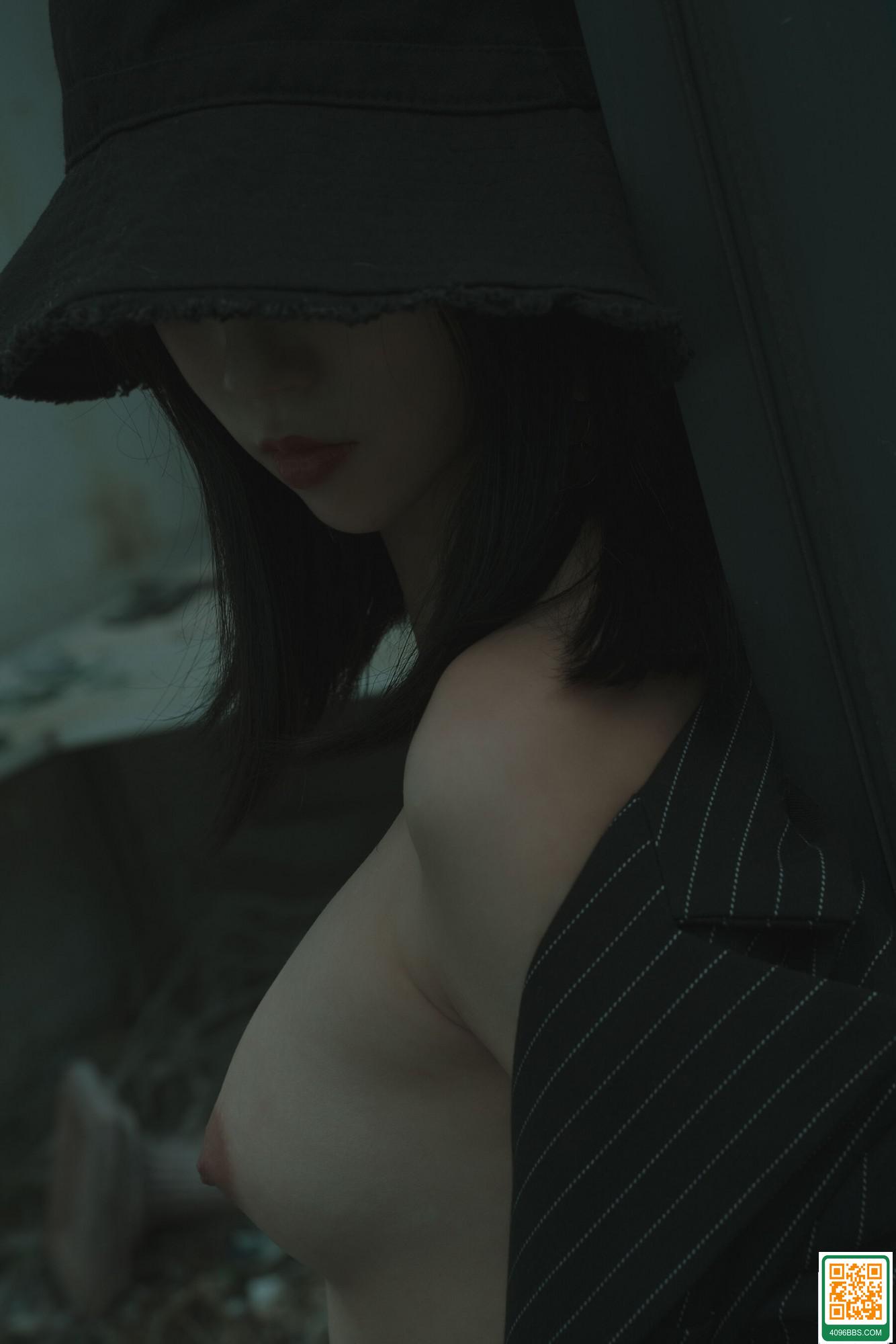 姬紀《迷魂香》 (20P)