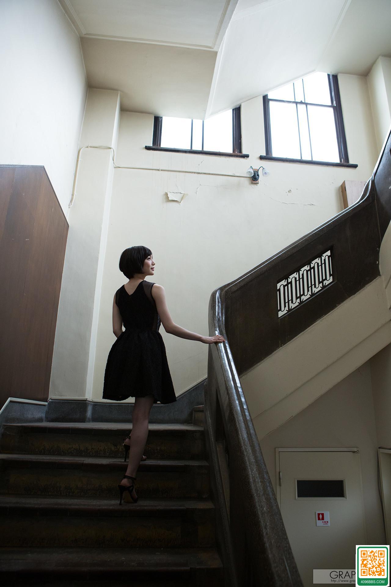 [鈴村あいり] 火辣曲線好撩人 自然又大方 (36P)