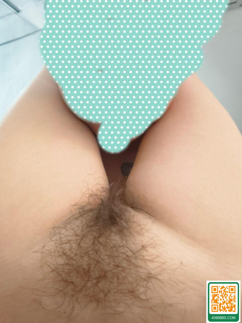 長腿、肥臀、騷穴，小少婦盡情玩弄